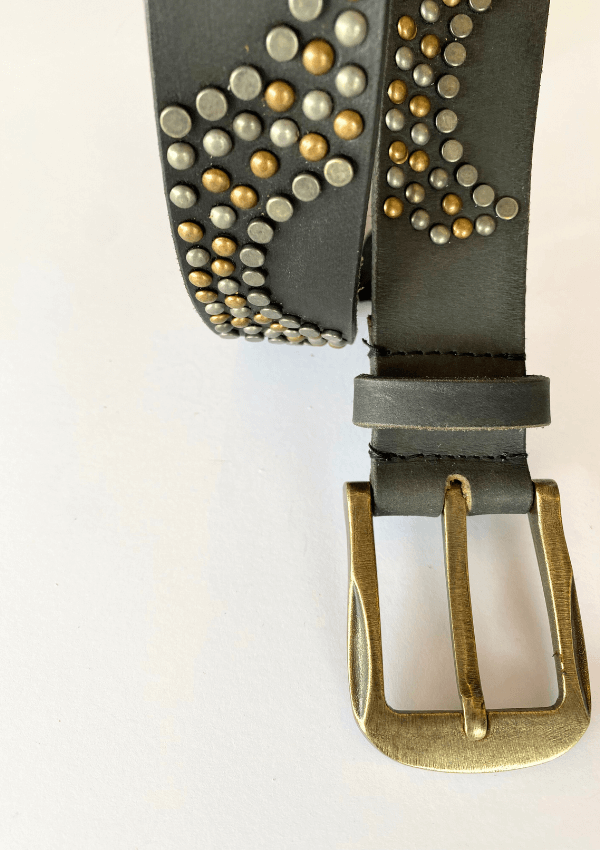 Brass buckle belt - Art n Vintage