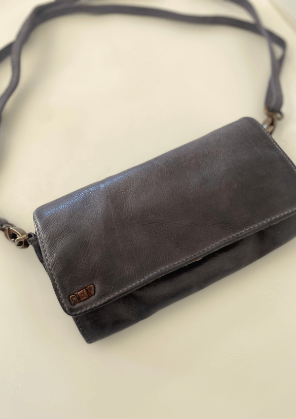 Charcoal clutch - Art N' Vintage