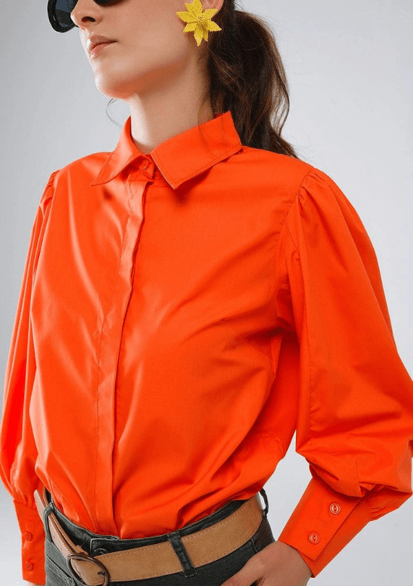 Bright orange women's shirt - Q2 Spain - As You Are. Lifestyle 