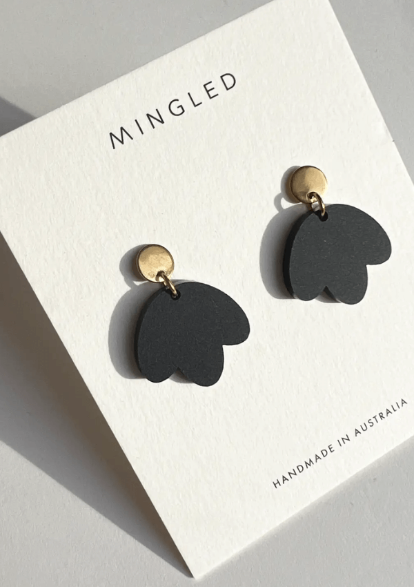 Modern minimalist earrings - Mingled