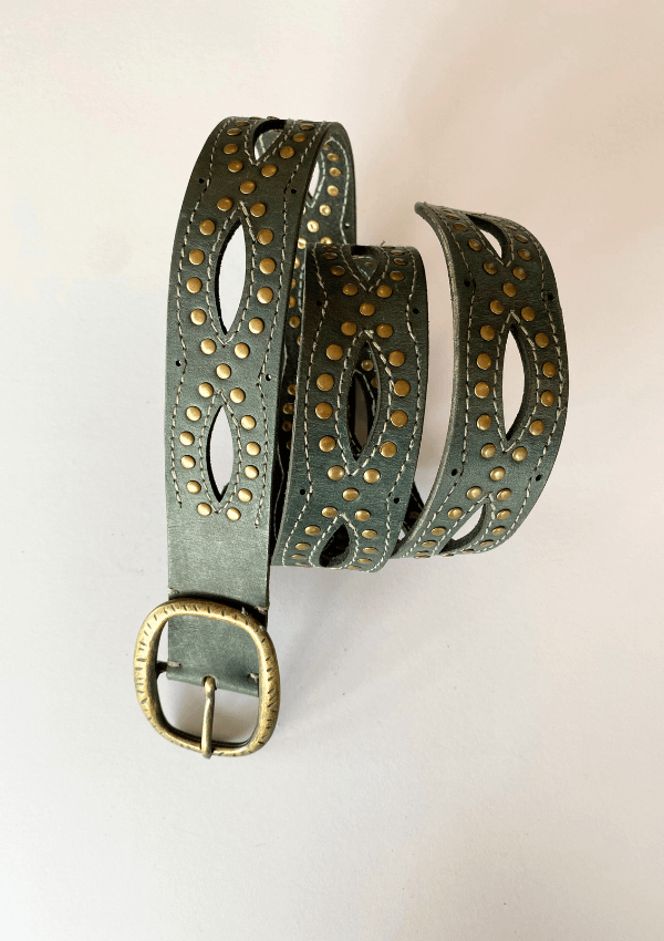Stud detail belt - Art n Vintage