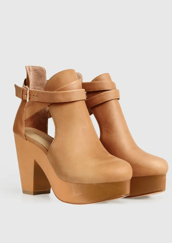 Platform boots - Belle & Bloom