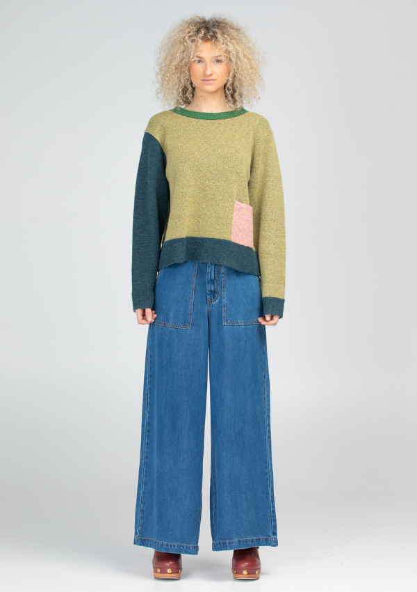 Crew neck jumper in apple green - Boom Shankar