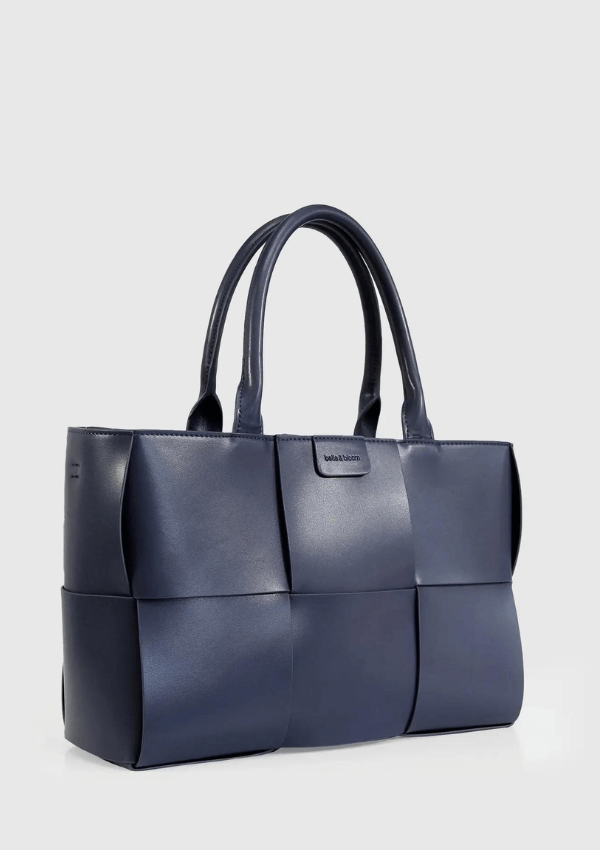 Tote bag in navy with strap - Belle & Bloom
