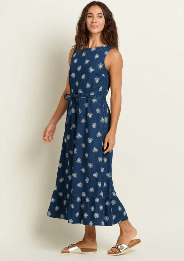 Embroidered daisy denim dress - Brakeburn - Merimbula 