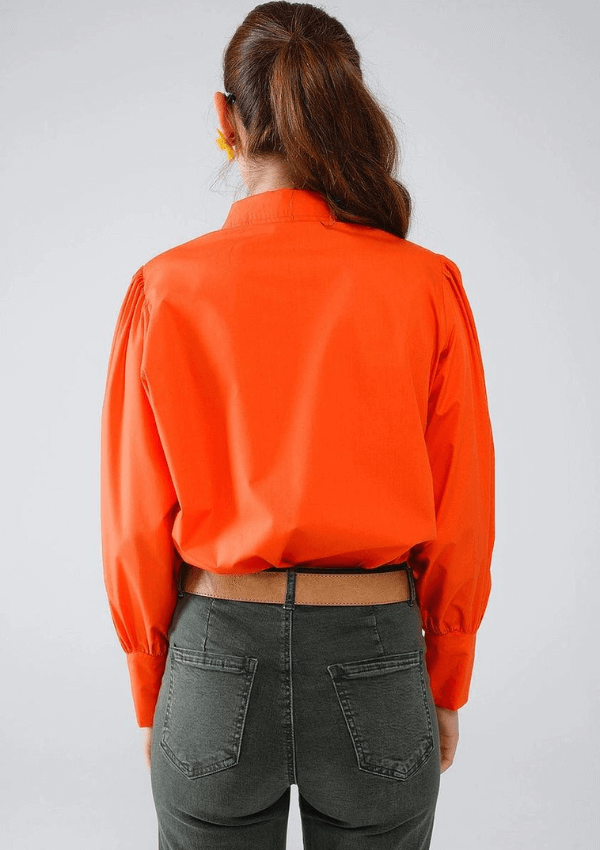 Bright orange women's shirt - Q2 Spain - As You Are. Lifestyle 