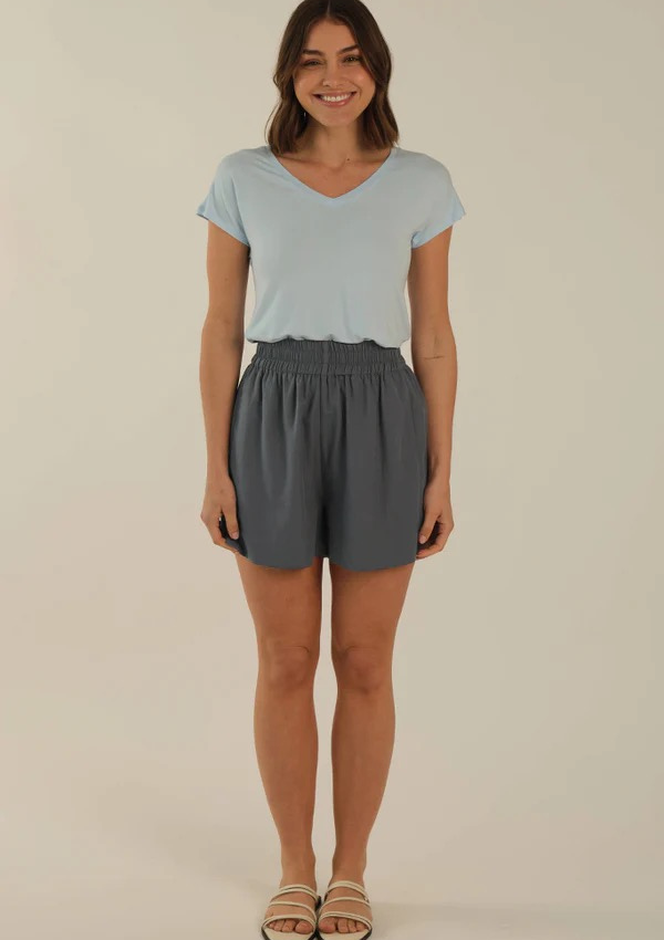 Linen shorts in Brighten Colour - Bamboo Body 