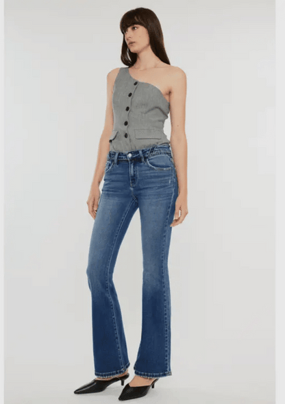 Vintage wash flare jeans - Kan Can Denim - As You Are. Lifestyle 