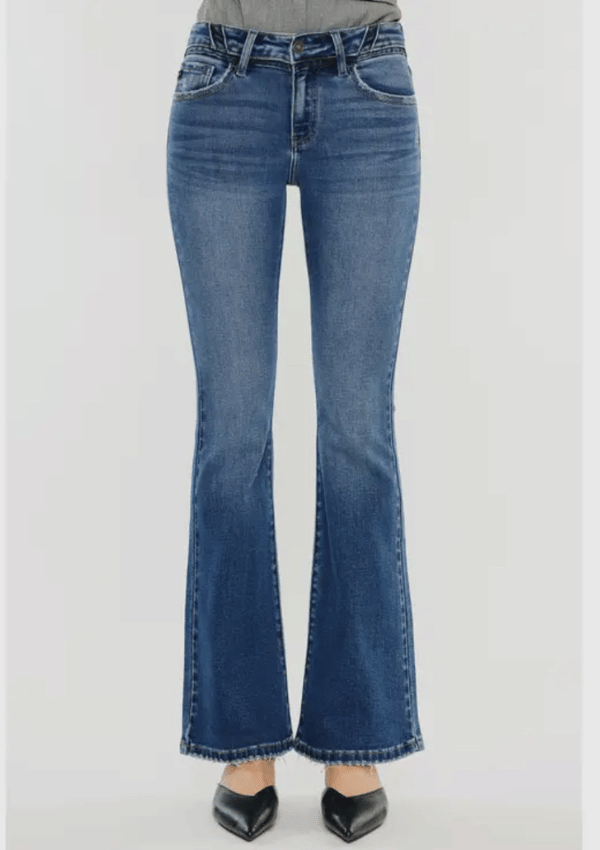 Vintage wash flare jeans - Kan Can Denim - As You Are. Lifestyle 