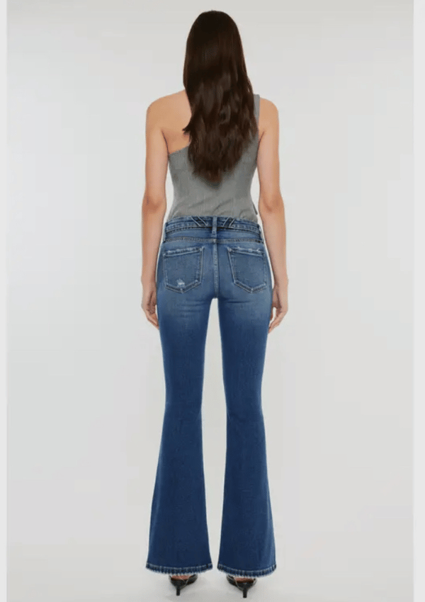 Vintage wash flare jeans - Kan Can Denim - As You Are. Lifestyle 