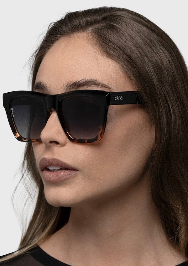 Oversized black gradient sunglasses - Otra Eyewear