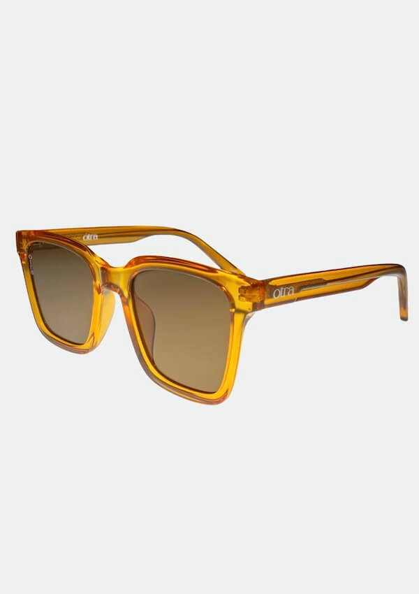 Square oversized sunglasses in orange - Otra Eyewear